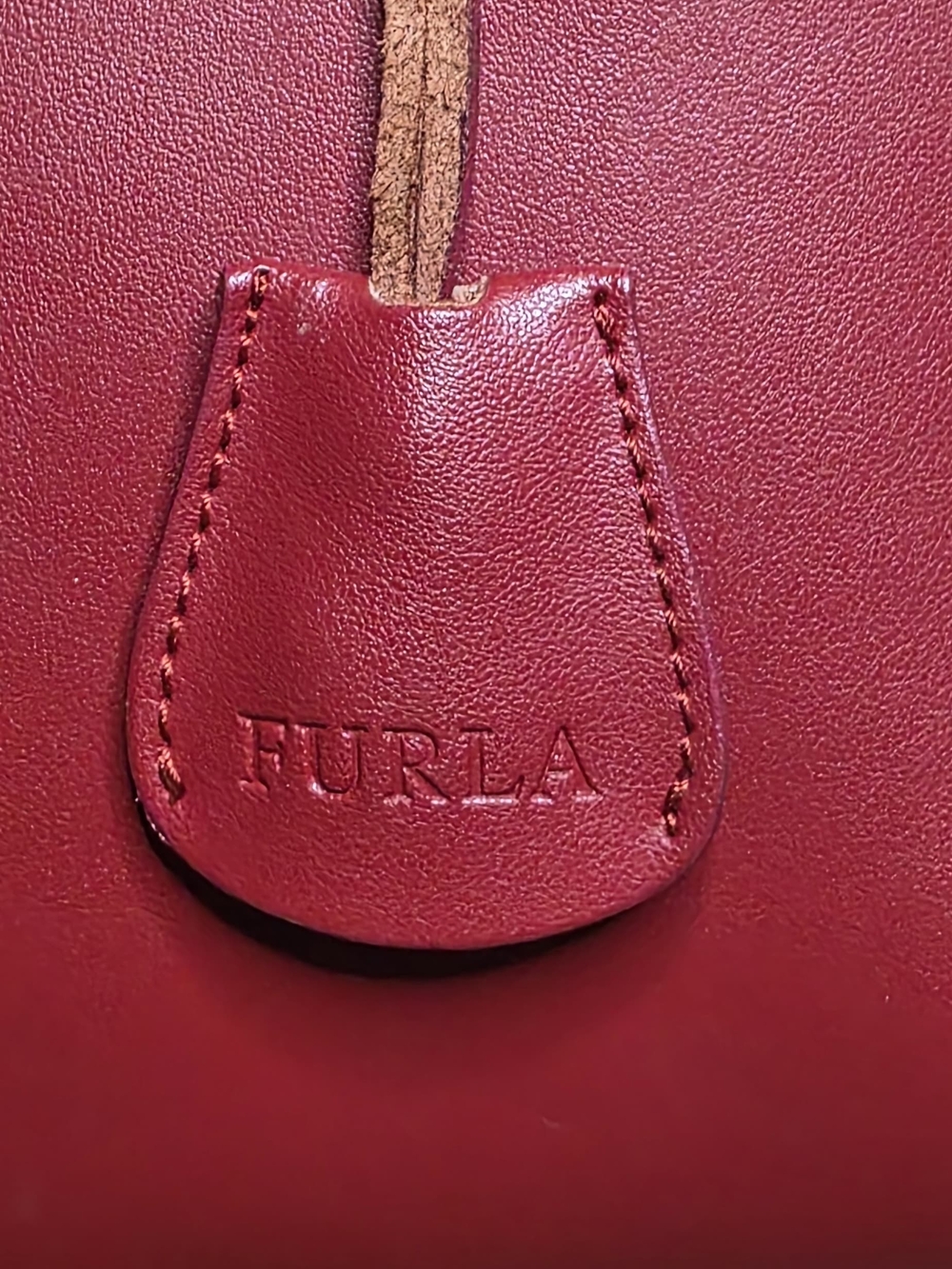 red leather Furla bowling/shoulder bag.size 2. - Picture 10 of 12
